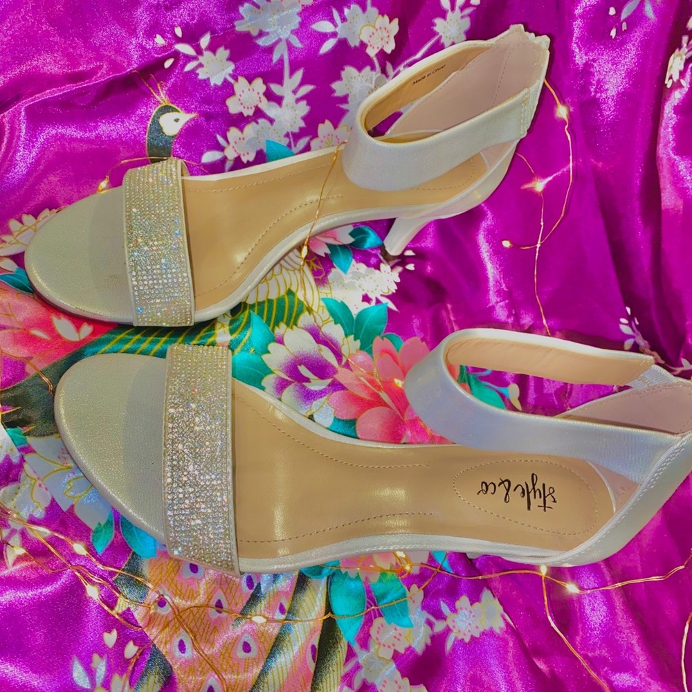 Silver Sandles Heels